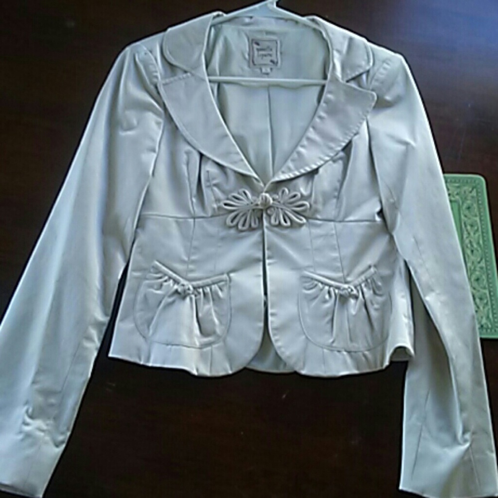 Nanette Lepore cream blazer